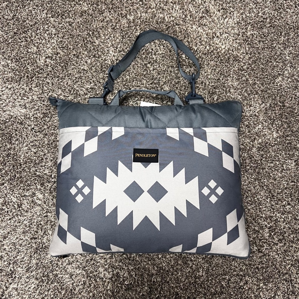Pendleton Outdoor Packable Blanket Picnic Travel Camping Beach Aztec Blue 60x72